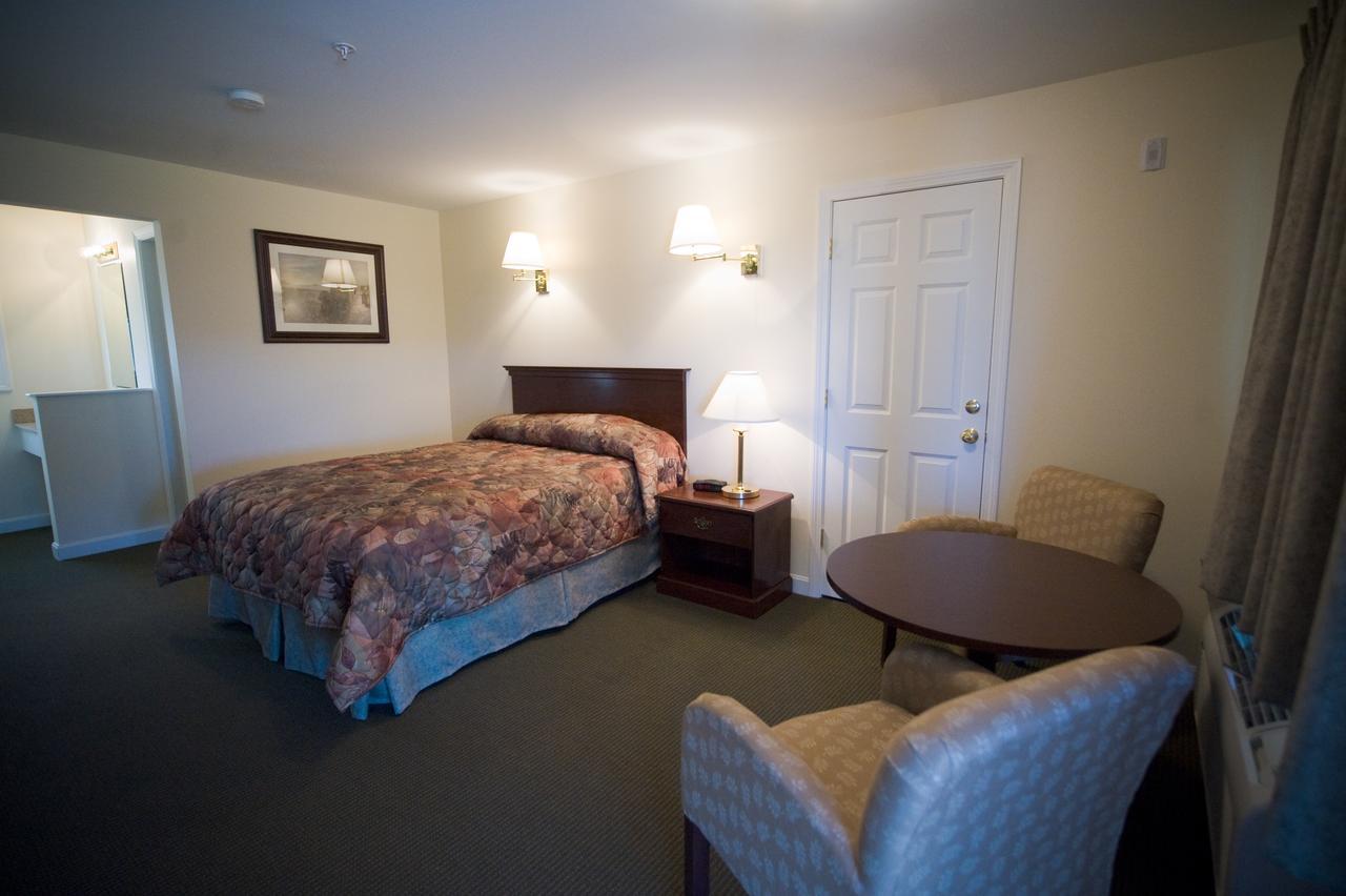 Rangeley Saddleback Inn Buitenkant foto